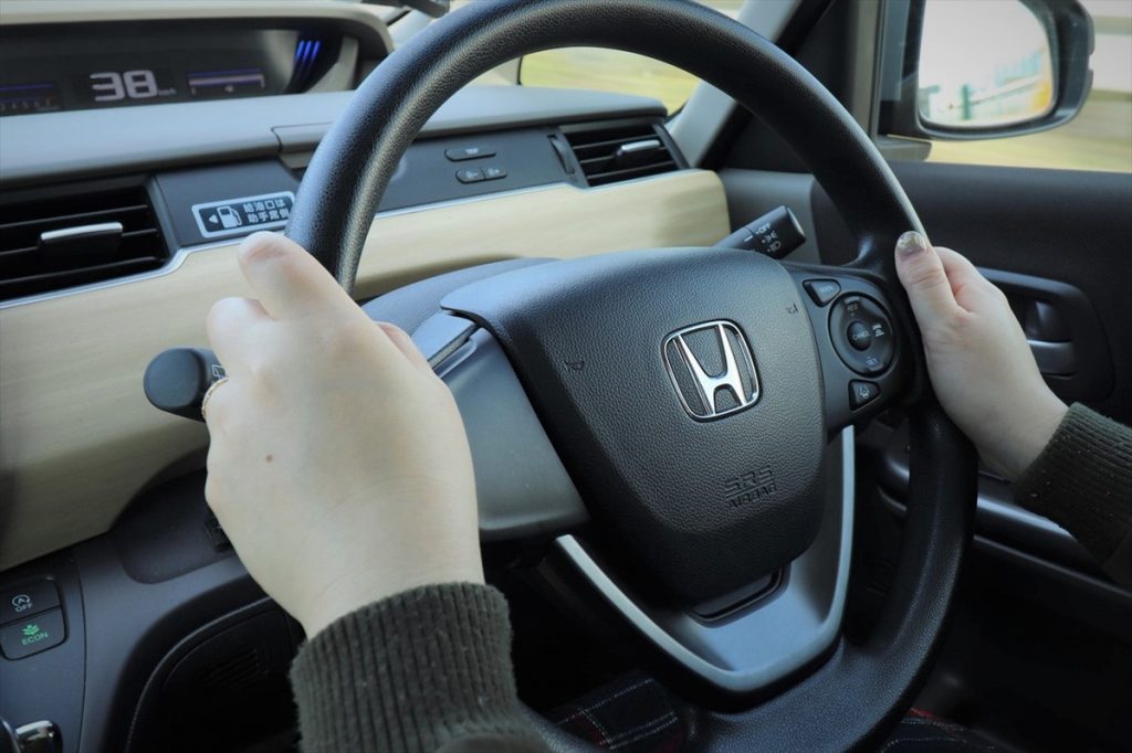 時間や気持ちに余裕をもって穏やかに運転することも大事