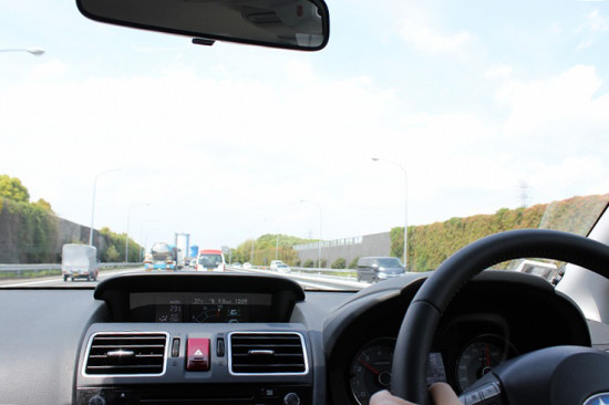 運転支援システム「アイサイト」で高速道路も疲れない!