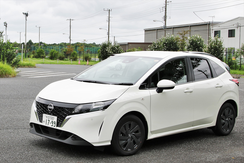 電気で走るとはいえ、初めて乗っても違和感なく乗れる乗りやすさも魅力