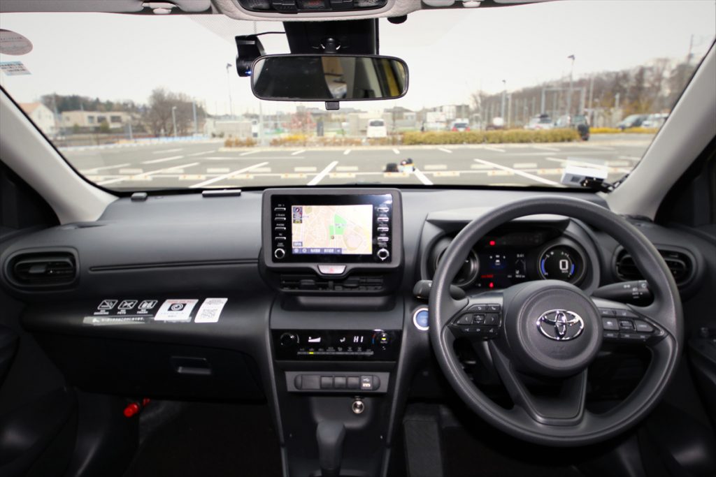 「ヤリスクロス」と同様の運転席まわり。「ヤリス」ともほぼ同じで、使いやすい