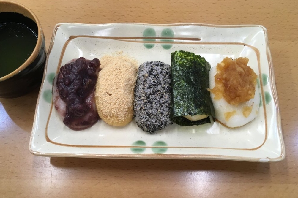 名物の「からめもち」