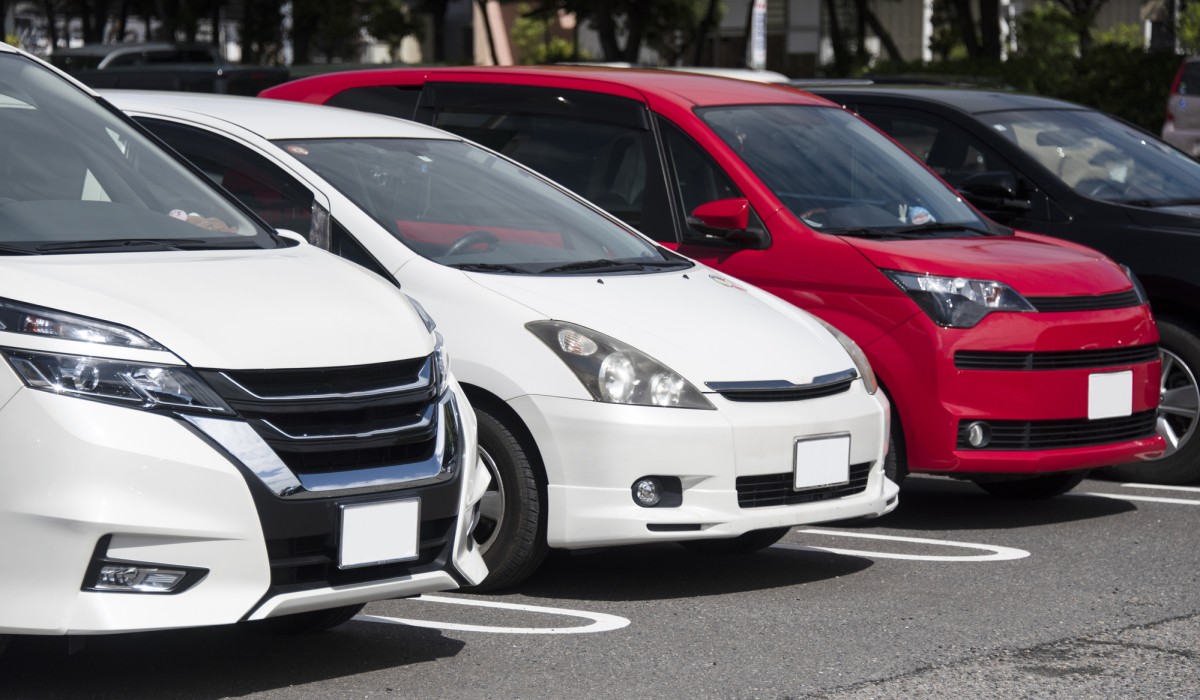 さまざまな車種の車