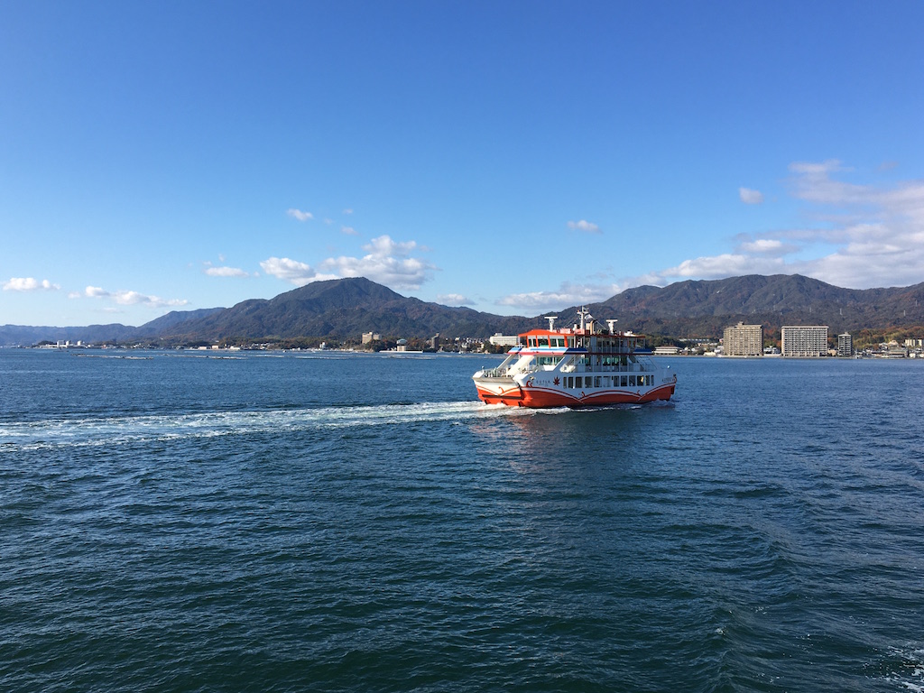 海の絶景と潮風の香りで、気分爽快