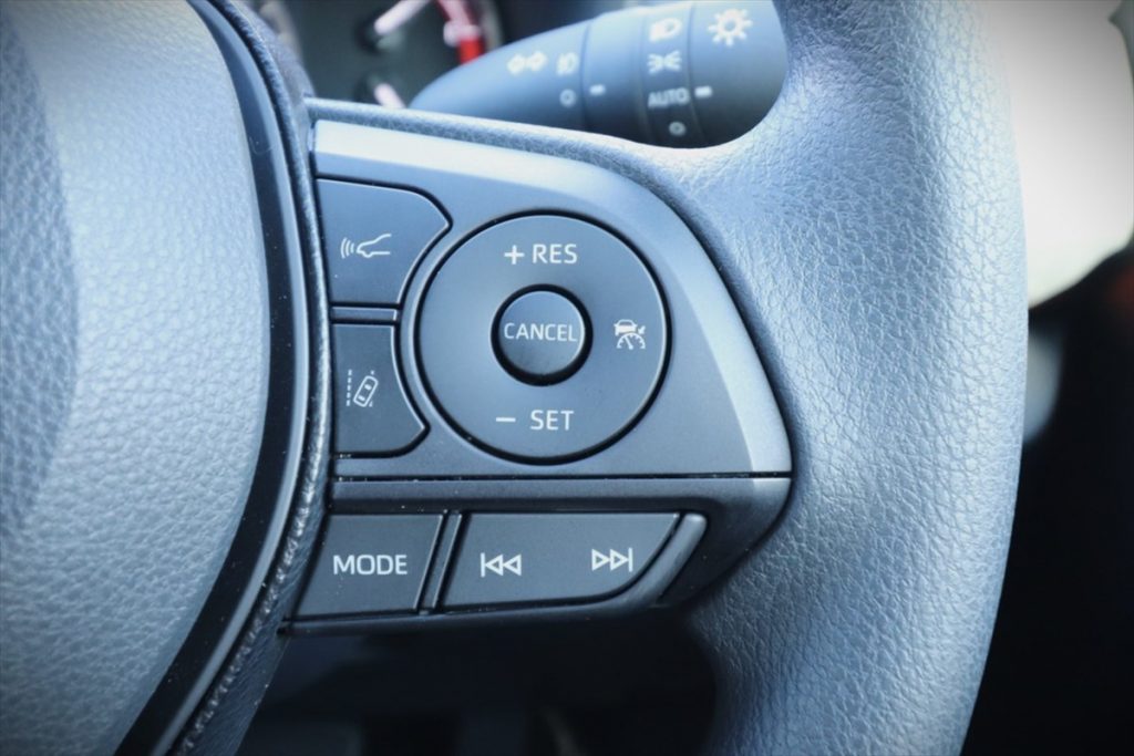 写真は「RAV4」