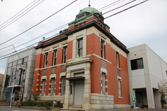 1914年(大正3年)に建てられた佐原三菱館。三菱銀行佐原支店として長く使われた建物