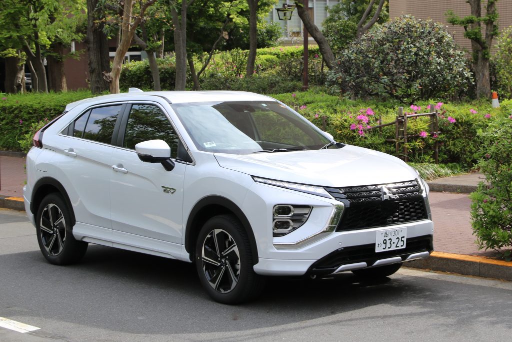 エクリプスクロスPHEV(プレミアムクラス)