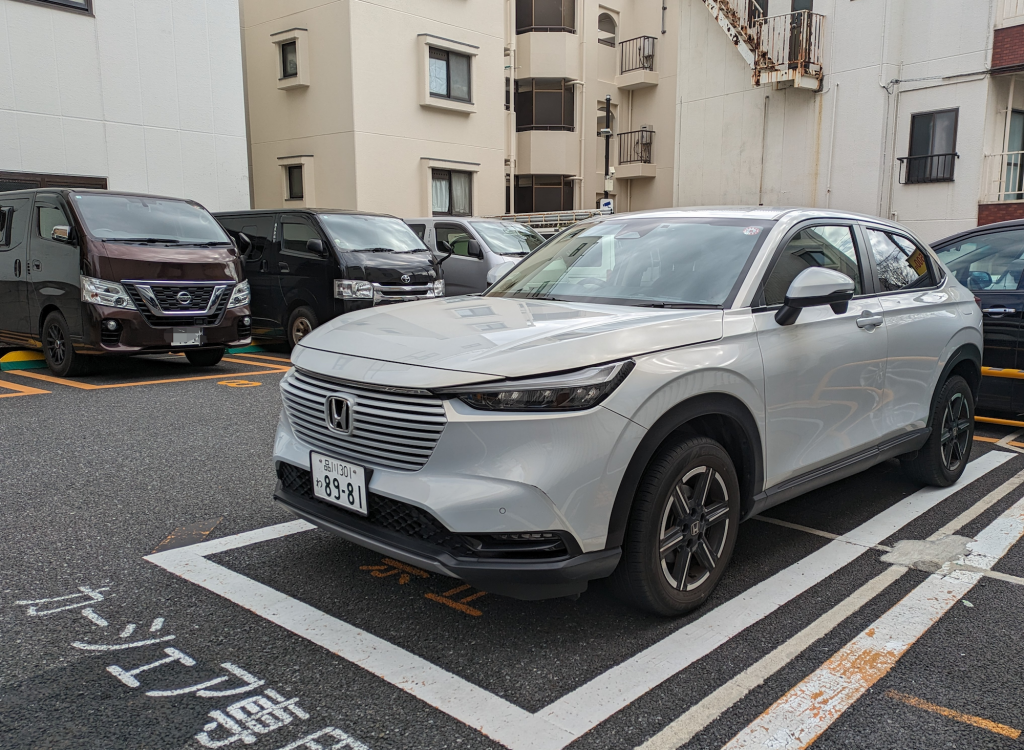 車高がありながらも、実際の大きさほどの「やりにくさ」がない、まさに遠出のドライブにちょうどいいクルマ