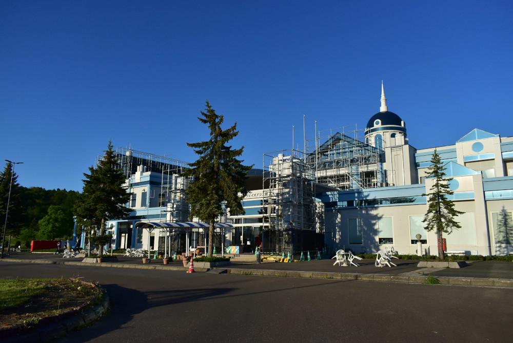 「砂川ハイウェイオアシス館」外装工事中だったのが少し残念