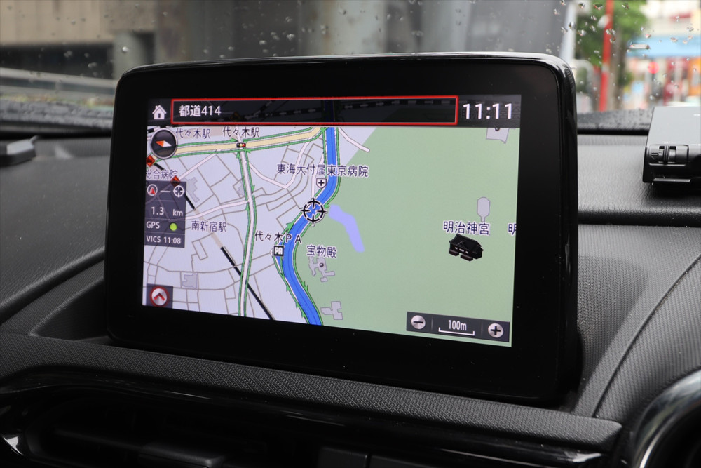 ロードスターに搭載される「マツダ コネクト」というシステムを例に解説