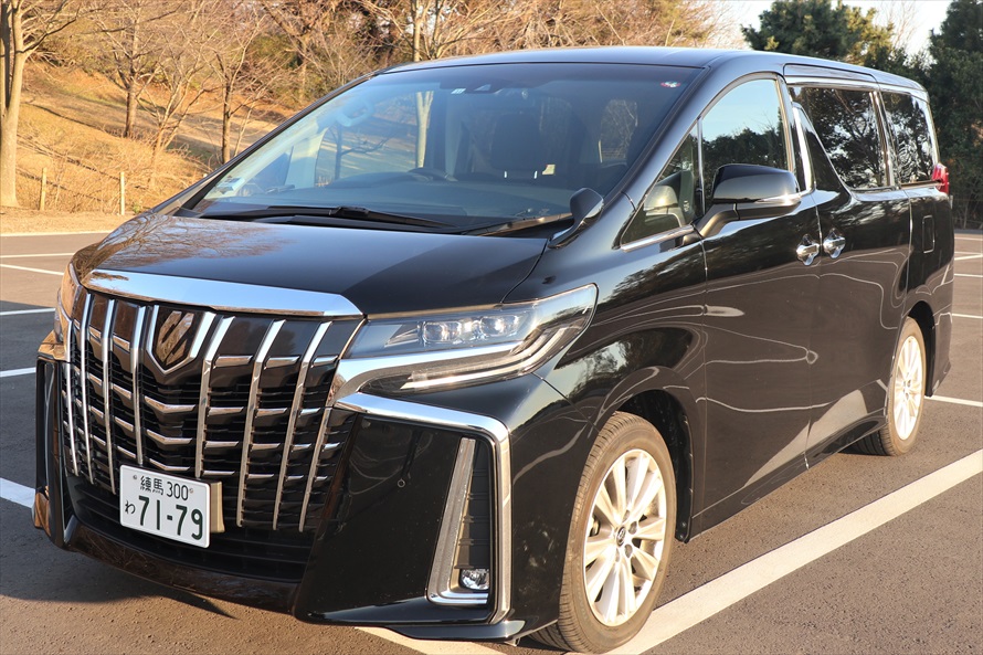 ボディは大きくても、バックモニターなどの安全仕様が充実していて運転しやすい