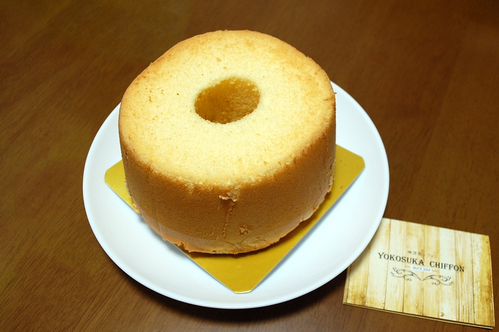「横須賀シフォン(バニラ)」1,430円(税込み)
