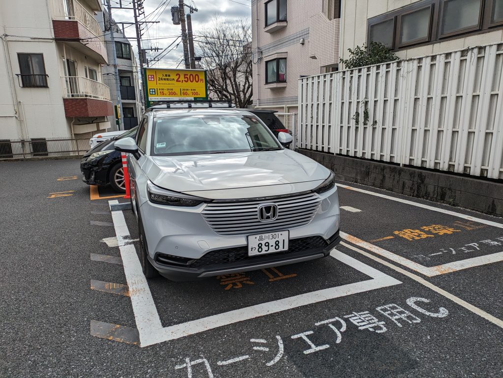 遠出も苦にならない快適なドライブが楽しめるホンダの「新型ヴェゼル」を利用