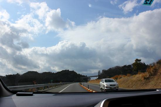 いい天気の中、軽快に走行します