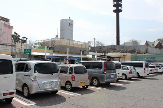 保土ヶ谷パーキングエリアで休憩