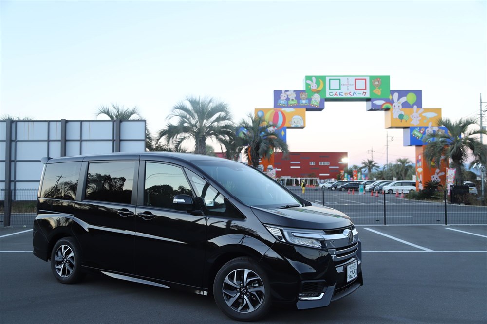 8人乗りミニバン、ホンダ「ステップワゴン スパーダ」