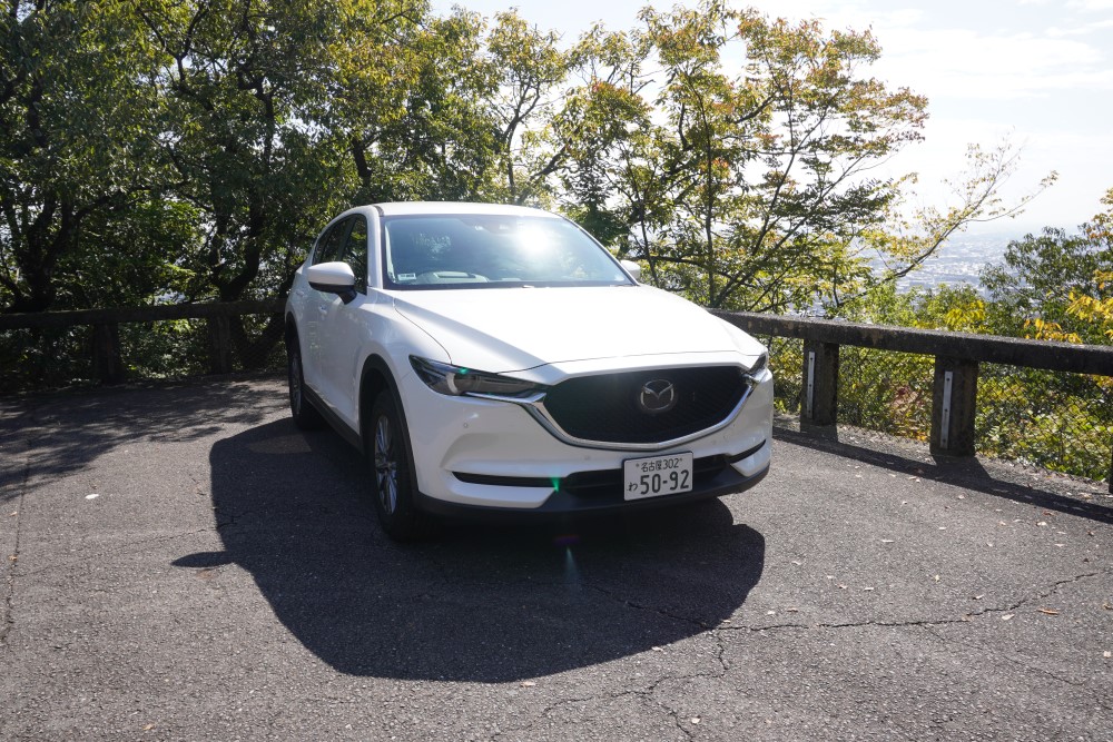 今回利用した2代目モデルの「CX-5」