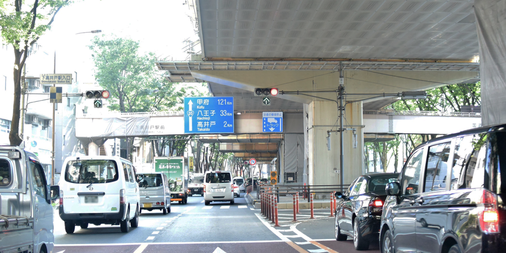記事後半ではうっかり間違えやすいカーナビの音声案内も紹介