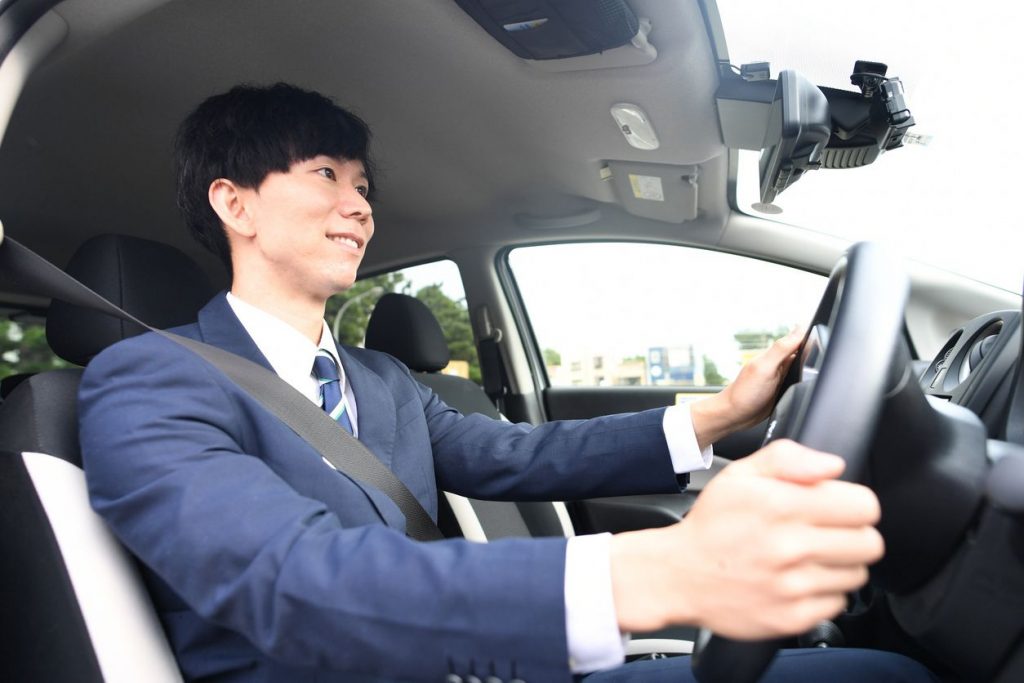 カーシェアは法人利用ができる