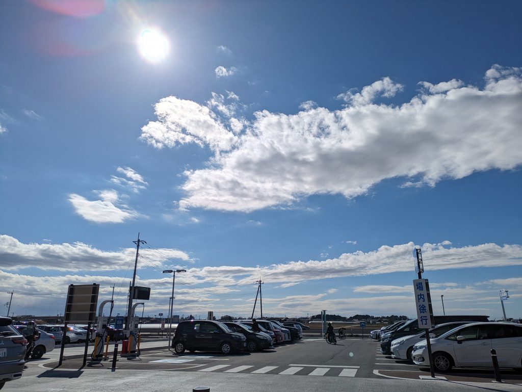 平置きの駐車場で見通しが良く、駐車が苦手な方も安心