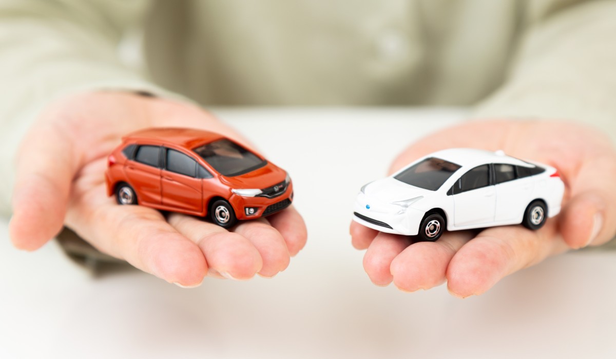 カーリースと購入の比較