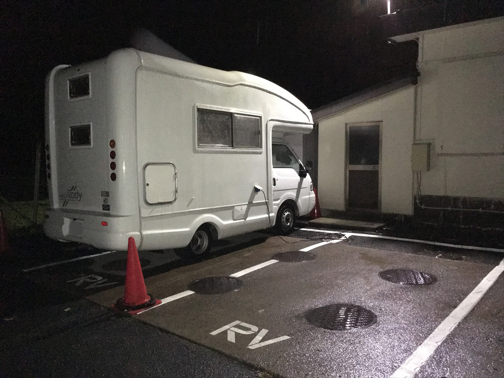  RVパークはキャンピングカーや車中泊に特化した施設なので、安心して車中泊を楽しめる 