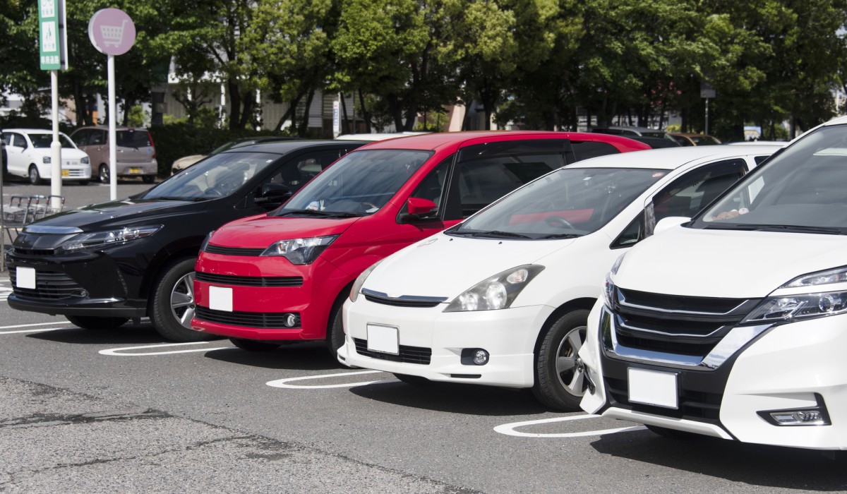 カーリース・カーシェア用のクルマ