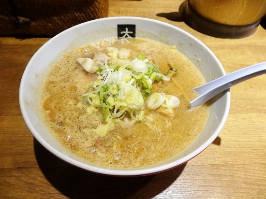 これが、大島の味噌ラーメン！