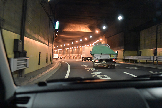 路面にも表示がある