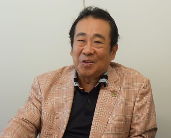 大学の客員教授の北島様