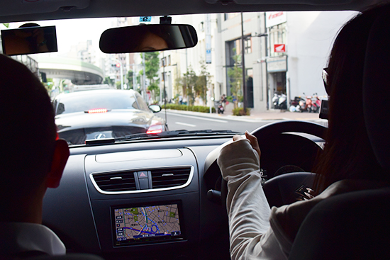 先生から運転を褒められ、自信がついたA子さん