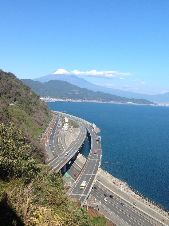 昔の旅人はこの景色を見て癒されていたんですね