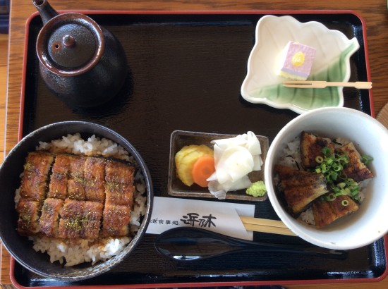 うな丼とお茶漬けが両方楽しめるセットに。どちらも美味しかった!