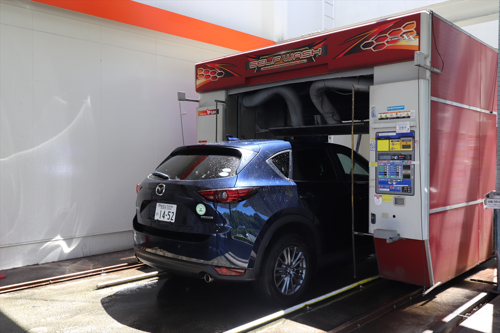 汚れが気になる場合は、給油カードで洗車ができる