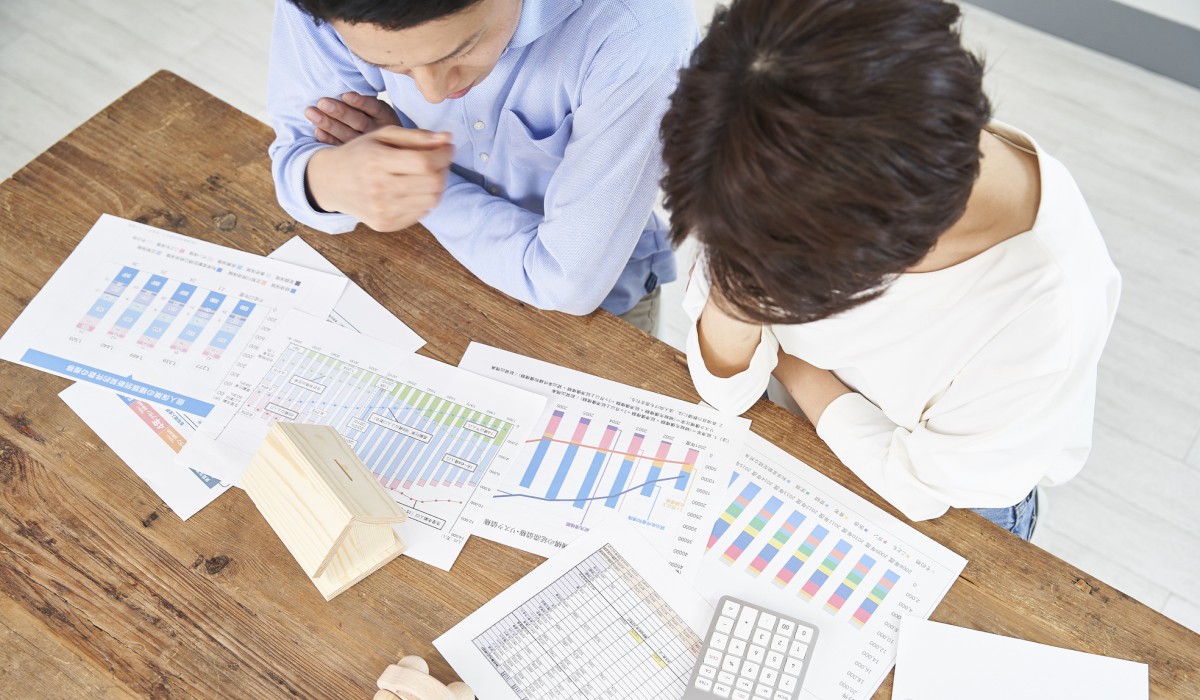 税金やメンテナンス費用を算出する家族