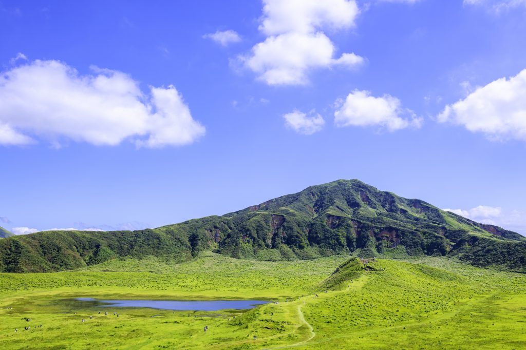 約78万5000㎡の大草原が広がる草千里ヶ浜