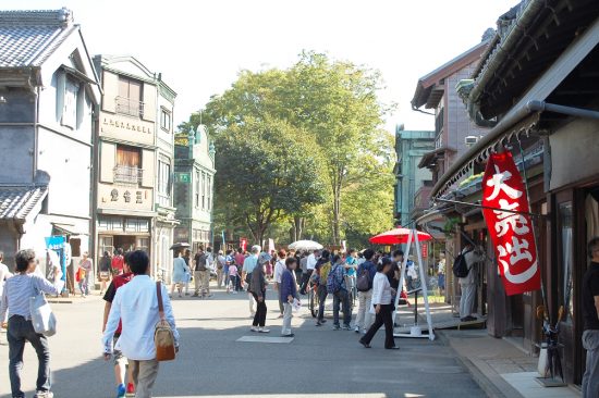 東ゾーンの「下町中通り」では、様々なイベントが催される