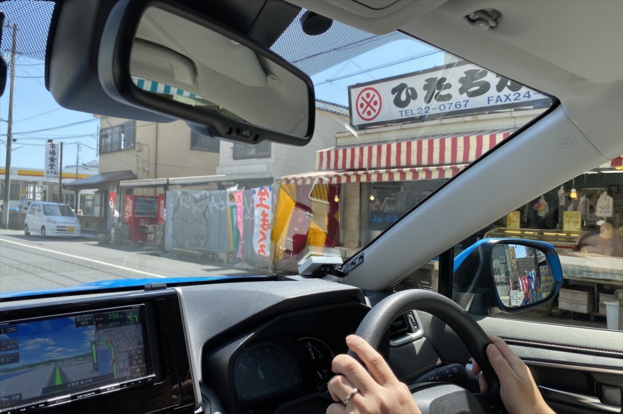 銚子漁港が近づいてくると、江戸時代から栄えてきた面影を感じることができる 