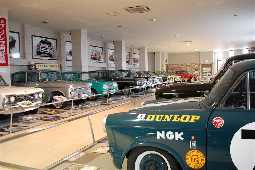 「自動車博物館」内に展示されるクルマは(一部を除いて)レストアがなされ、走行が可能な状態で維持されているそう