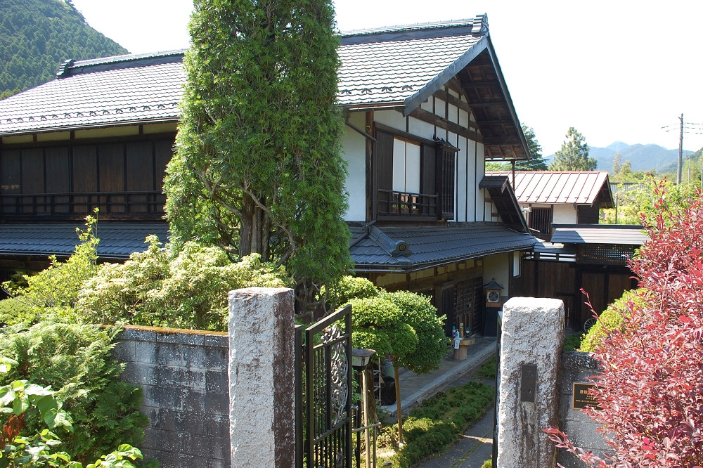 「古民家ひらぬま」の建物は、築年数120年ほどだそう