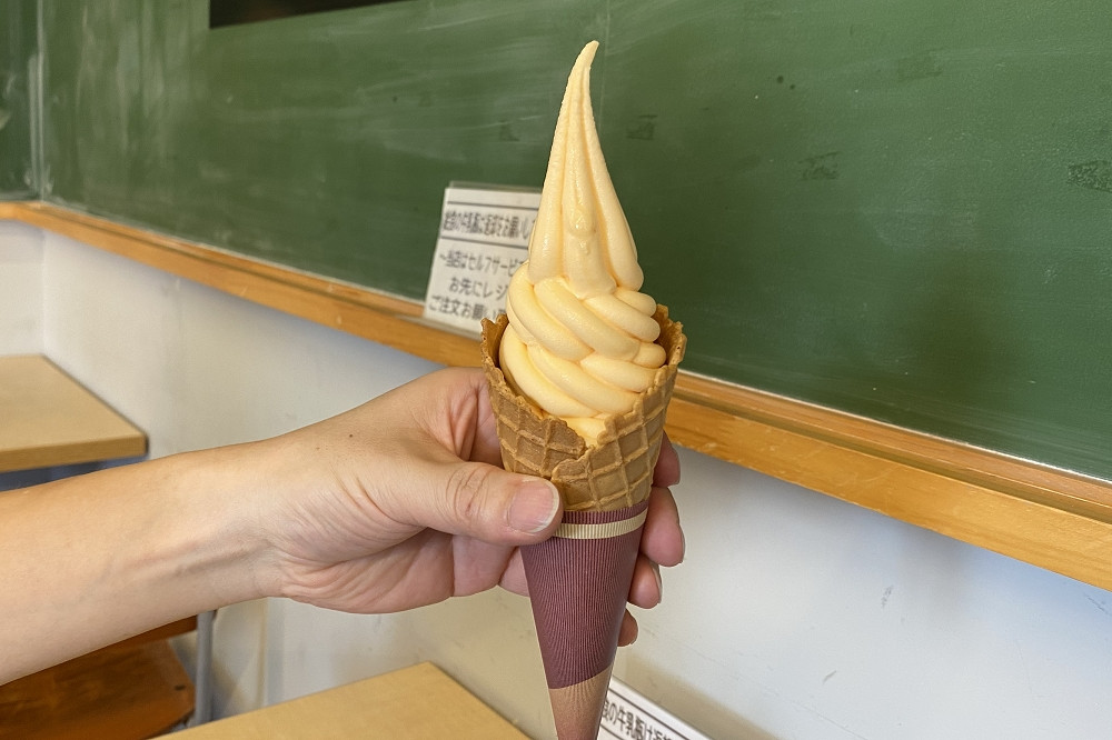  びわソフトは420円（税込み） 