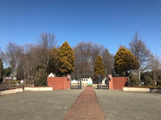 グリムの森の入口「グリムの広場」