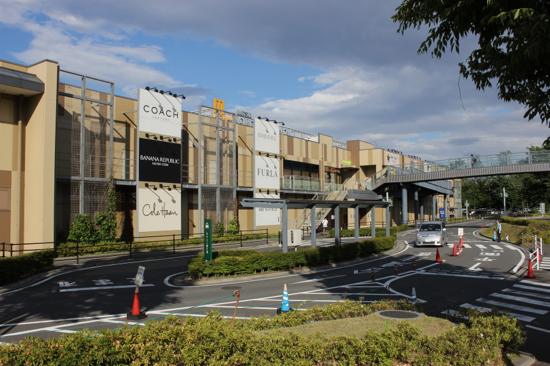 カレコ会員は駐車場無料サービスやスペシャルクーポンの特典が受けられます。