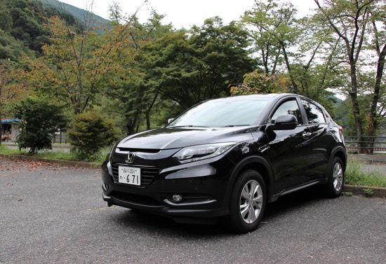 小旅行にぴったりのコンパクトSUV「ヴェゼル」