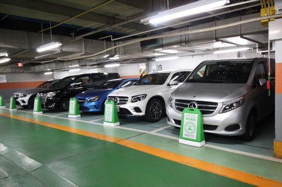 ずらりと人気の車種が並ぶ