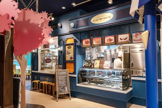 「ア ラ ミニュット」は皿盛りデザートが楽しめるお店