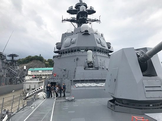 お友だちと一緒に横須賀に護衛艦を見学に行ったことも
