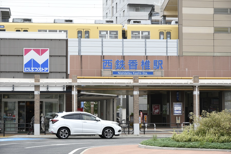  2つのステーションはどちらも駅からのアクセスがよく利用しやすい 