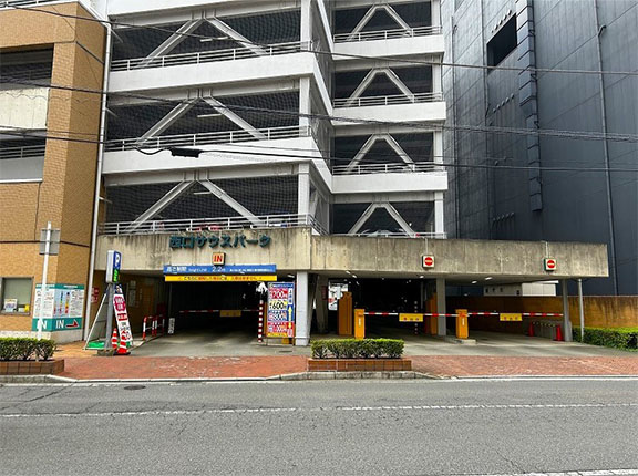 高崎駅西口サウスパーク駐車場（４階）（自転車禁止）